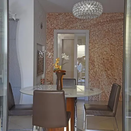 Suite Gravina + Box Auto Privato Gravina in Puglia Exterior photo